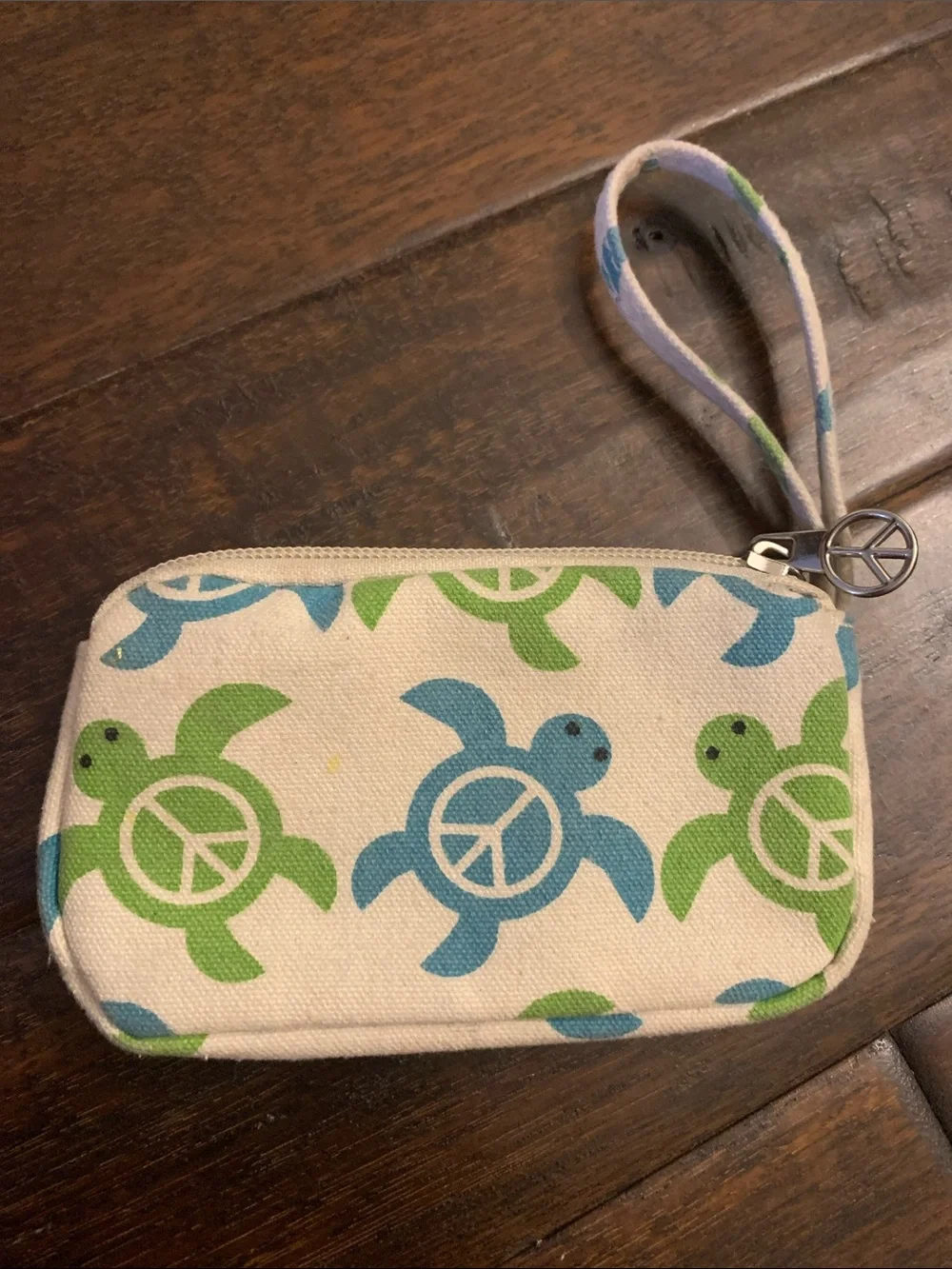 bungalow 360 Turtle Print Mini Wristlet in Blue & Green
